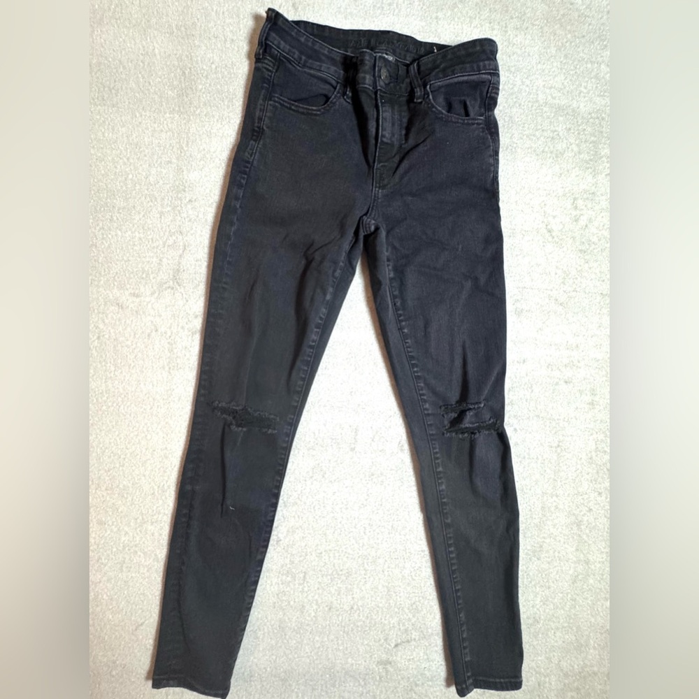 American Eagle Outfitters Black Ripped Skinny Jeans size 6